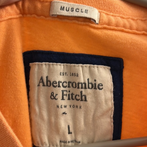 Shirts for Kim to look at - Picture 6 of 6